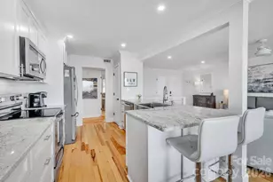 20407 Harborgate Ct, Cornelius, NC 28031 - Photo 7