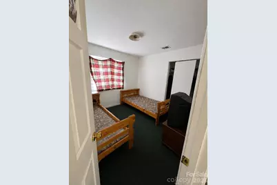 305 Mobley Street, Clover, SC 29710 - Photo 9