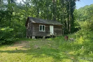 10 Chigger Ridge Rd, Sylva, NC 28779 - Photo 17