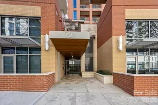 701 Royal Ct, Charlotte, NC 28202 - Photo 3