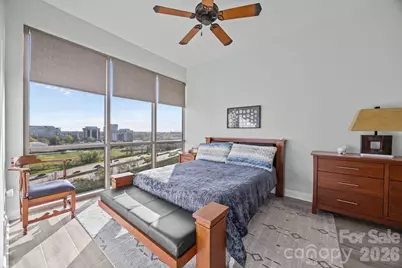 701 Royal Court #1009, Charlotte, NC 28202 - Photo 11