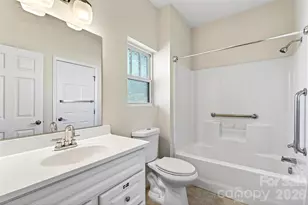 104 Hiawassee Ave, Black Mountain, NC 28711 - Photo 25