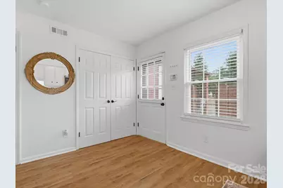 4640 Old Lantern Way, Charlotte, NC 28212 - Photo 11
