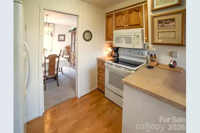 1015 Woodbine Place NE, Lenoir, NC 28645 - Photo 13