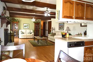 1015 Woodbine Pl NE, Lenoir, NC 28645 - Photo 15