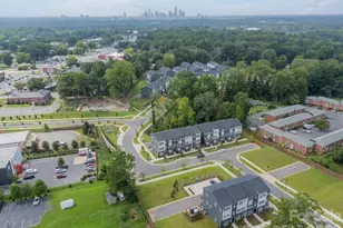 2025 Evolve Wy, Charlotte, NC 28205 - Photo 25