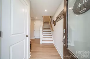 2025 Evolve Wy, Charlotte, NC 28205 - Photo 3