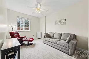 300 W 5th St, Charlotte, NC 28202 - Photo 13