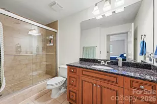 300 W 5th St, Charlotte, NC 28202 - Photo 13