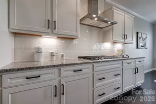 4024 Three Lakes Ln, Fort Mill, SC 29715 - Photo 5