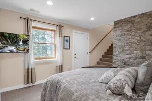 4 Western View St, Black Mountain, NC 28711 - Photo 35