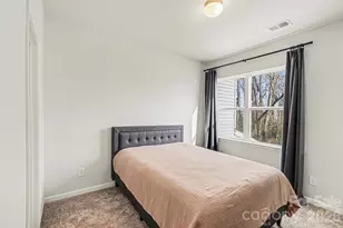 5128 Somerset Hill Ln, Charlotte, NC 28269 - Photo 21