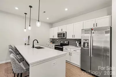 5128 Somerset Hill Lane, Charlotte, NC 28269 - Photo 9