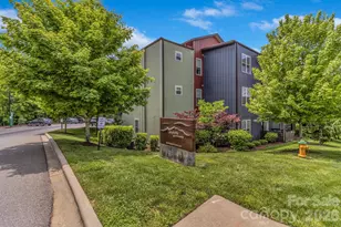 400 Skyloft Dr, Asheville, NC 28801 - Photo 47