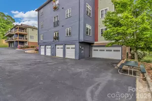 400 Skyloft Dr, Asheville, NC 28801 - Photo 5