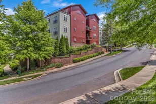 400 Skyloft Dr, Asheville, NC 28801 - Photo 39