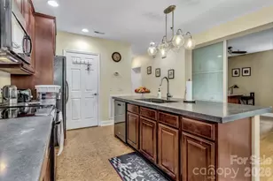 400 Skyloft Dr, Asheville, NC 28801 - Photo 9