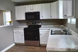 207 Magnolia St, Gaffney, SC 29340 - Photo 9