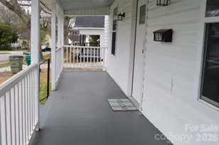 207 Magnolia St, Gaffney, SC 29340 - Photo 3