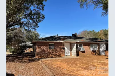 586 Mason Street, Lincolnton, NC 28092 - Photo 1