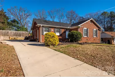 7117 Woodstream Drive, Charlotte, NC 28210 - Photo 45