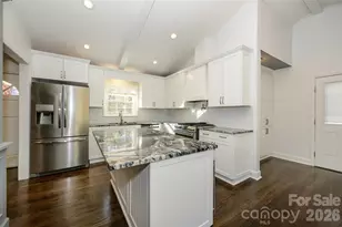 7117 Woodstream Dr, Charlotte, NC 28210 - Photo 7