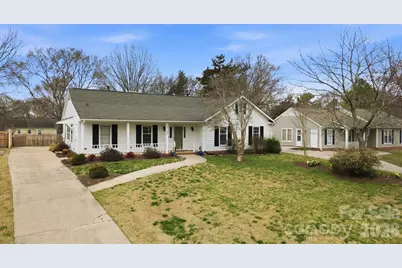 2700 Lytham Drive, Charlotte, NC 28210 - Photo 39