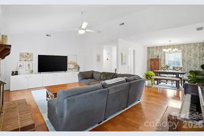 2700 Lytham Drive, Charlotte, NC 28210 - Photo 5