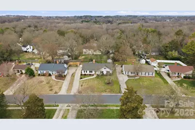 2700 Lytham Drive, Charlotte, NC 28210 - Photo 43