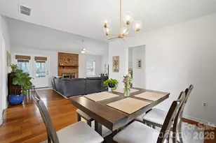 2700 Lytham Dr, Charlotte, NC 28210 - Photo 11