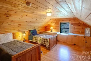 187 Gardeners Cv, Whittier, NC 28789 - Photo 13