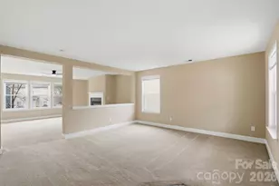 2405 Harwood Hills Ln, Charlotte, NC 28214 - Photo 7