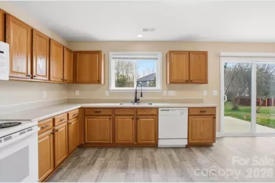 2405 Harwood Hills Lane, Charlotte, NC 28214 - Photo 17