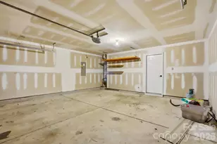 2405 Harwood Hills Ln, Charlotte, NC 28214 - Photo 45