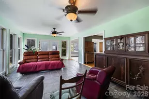 188 Oak Forest Cir, Gaffney, SC 29341 - Photo 7