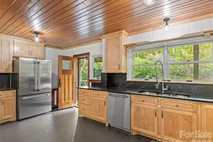 191 N Fork Rd, Burnsville, NC 28714 - Photo 27