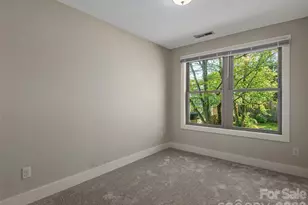 4 Grinnell St, Asheville, NC 28806 - Photo 17