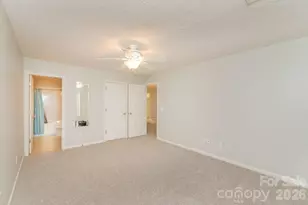 215 E Middlebury Ln SW, Aiken, SC 29803 - Photo 19