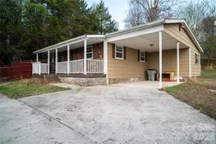 813 Severt Circle NE, Lenoir, NC 28645 - Photo 3