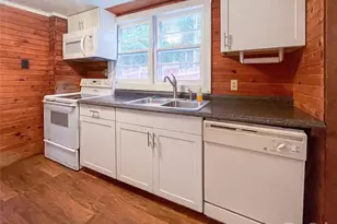 813 Severt Circle NE, Lenoir, NC 28645 - Photo 9