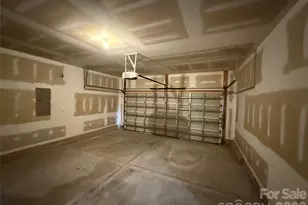 3338 Crutchfield Pl, Charlotte, NC 28213 - Photo 25