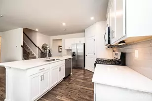 3843 Rosewood Dr, Mount Holly, NC 28120 - Photo 13