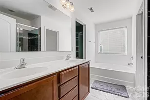 2419 Impatien Drive, Charlotte, NC 28215 - Photo 17