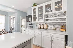 12205 Westbury Glen Ct, Charlotte, NC 28262 - Photo 23