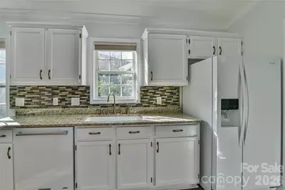 4 Heather Way #B, Candler, NC 28715 - Photo 5