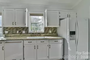 4 Heather Way, Candler, NC 28715 - Photo 5