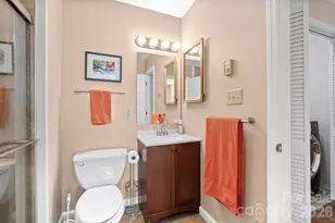 100 Thistle Knoll Ct, Asheville, NC 28803 - Photo 21