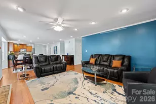 100 Thistle Knoll Ct, Asheville, NC 28803 - Photo 7