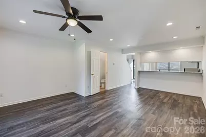11020 Carmel Crossing Road, Charlotte, NC 28226 - Photo 7