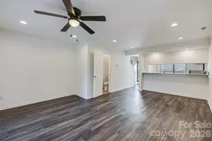 11020 Carmel Crossing Rd, Charlotte, NC 28226 - Photo 7